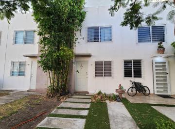 Casa en condominio de 2 habitaciones, Querétaro · Casa Amueblada Viñedos 2