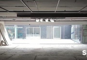 Oficina · 400m² · 12 Estacionamientos · Palmas en Esquinal Ubicado Amplio Uso Suelo