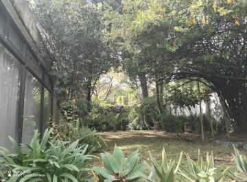 Terreno / Lote · 720m² · Casa en Venta en La Mejor Zona de Las Lomas ¡A Precio de Terreno!