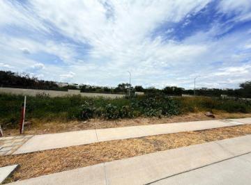 Terreno / Lote , León · Veenta de Terreno en Valles del Molino B