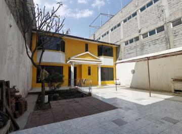 Casa de 3 habitaciones, Ecatepec de Morelos · Dl Casa de 250 m² con 3 Recámaras en Venta en Jardines de Morelos, Ecatepec de Morelos