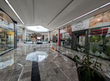 Local en centro comercial , Naucalpan de Juárez · Venta de Local Centro Comercial Interlomas
