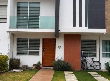 Casa de 3 habitaciones, Pachuca · Casa Amueblada en Renta en Fraccionamiento Valle del Sol
