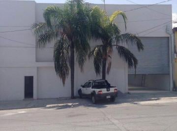 Bodega comercial · 400m² · 4 Estacionamientos · Bodega en Renta en Monterrey Av Lincoln