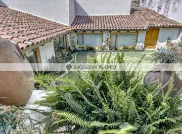 Casa · 798m² · 4 Recámaras · 6 Estacionamientos · Casa en Renta en Bosque de Las Lomas