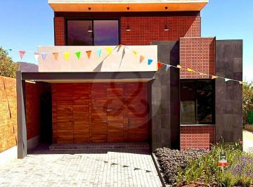 acd54c15-d659-48c3-8692-e090adf34f4e.jpg · Casa en Venta en Ajijic Centro