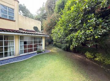 Casa · 415m² · 3 Recámaras · 2 Estacionamientos · Casa en Venta en Lomas de Tecamachalco