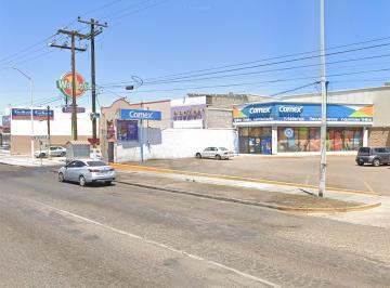 Local comercial · 1902m² · 3 Estacionamientos · Local en Renta en Bella Vista