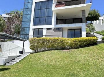 Casa de 4 habitaciones, Zapopan · Casa en Venta en Las Cañadas