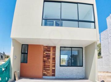 iBE5Eyn-l.jpg · Casa en Condominio en Venta en Fraccionamiento La Cantera