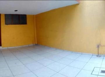 Casa uso de suelo de 4 habitaciones, Iztapalapa · Edificio Productivo en Esquina: Local Gastronómico Equipado + Casa 4 Recámaras