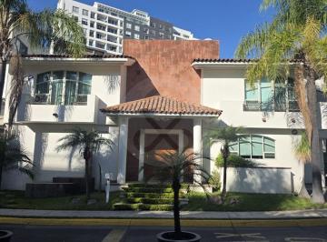 i8DThVA-l.jpg · Casa en Venta en Fraccionamiento Rinconada del Parque