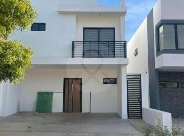 a27ec8f8-2998-4249-899a-ed58f0b0684a.jpeg · Casa en Venta en Mazatlan