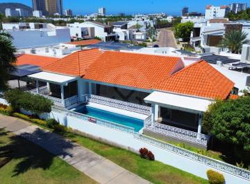 Casa frente.jpeg · Casa en El Cid Frente a Campo de Golf: Casa en Venta en Fraccionamiento El Cid