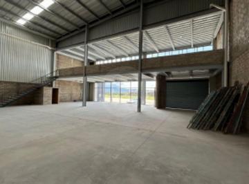 iBRPX2h-l.jpg · Bodega Comercial en Renta en Santa Cruz de Las Flores