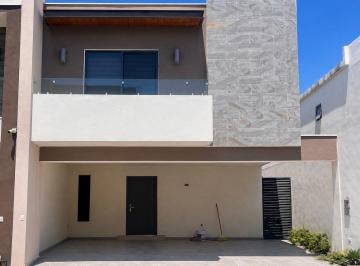 N/A · Casa en Renta en Arbado Floresta, Apodaca | 3 Recámaras Equipada y Semiamueblada