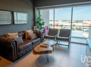 Departamento · 102m² · 2 Recámaras · 2 Estacionamientos · Departamento Amueblado y Equipado, en Venta en Vía Montejo, Mérida, Yucatán.