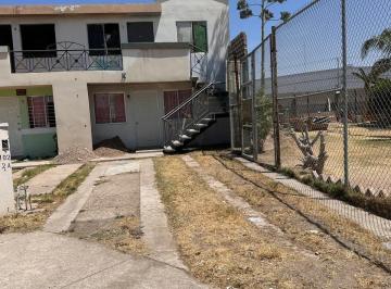 Casa · 55m² · 2 Recámaras · 2 Estacionamientos · Casa en Venta en Urbi Villas del Vergel San Francisco de Los Romo Aguascalientes