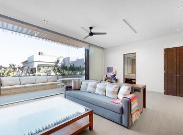 c9776f47fec82a242b2c500f3e0c6951699fdc5f20c634b33f5ee78d1da6a18e · La Casa del Abuelo 1215