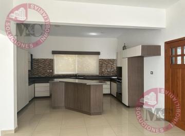 Casa en condominio · 500m² · 3 Recámaras · 4 Estacionamientos · Casa en Venta Al Norte en Lomas del Vergel, Aguascalientes