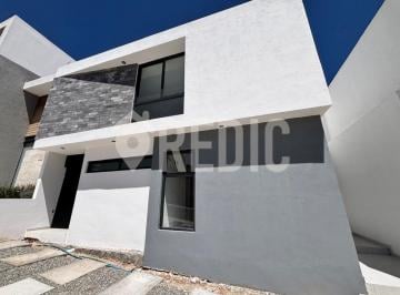 Casa de 4 habitaciones, Querétaro · Casa Venta Lomas de Juriquilla 4 Recamaras