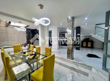 Foto · Casa - Venta