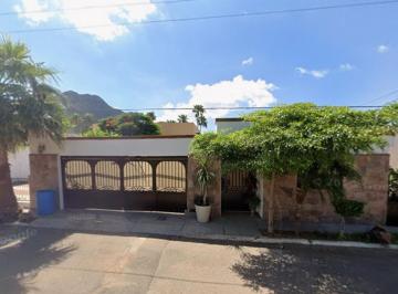 Casa de 3 habitaciones, Guaymas · Venta de Casa en Privadas de Cortes, Guaymas, Sonora