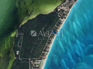 Terreno / Lote · 14766m² · Terreno en Venta, Isla Blanca, Isla Mujeres, Quintana Roo.