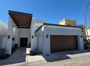 Casa de 3 habitaciones, Mexicali · Casa en Renta Fraccionamiento Privado Zona Dorada Bilbao