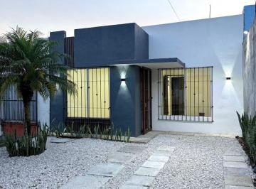 Casa de 2 habitaciones, Córdoba · Casa en Venta 1 Nivel 2 Rec $890,000.=