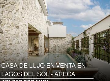 Casa · 490m² · 5 Recámaras · 3 Estacionamientos · Casa en Venta de 490 m² en Lagos del Sol - Areca, Cancún