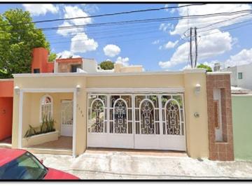 Casa de 4 habitaciones, Mérida · Venta de Casa en Calle 34 Montes de Ame Mérida Yucatán