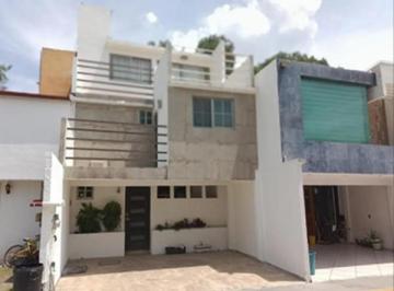 Casa de 3 habitaciones, Cuautitlán Izcalli · Casa en Venta en Calle Angel Turel Colonia Claustros de San Miguel en Cuatitlan Izcalli Oportunidad*