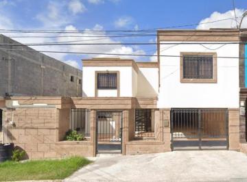 Casa de 4 habitaciones, Miguel Hidalgo · Propiedad en Calle Elias Piña 915 Col. Las Fuentes Seccion Lomas Municipio Reynosa, Tamaulipas