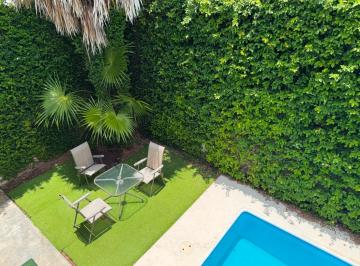 Casa · 200m² · 2 Recámaras · 2 Estacionamientos · Casa en Venta en Campeche Privada Montebello