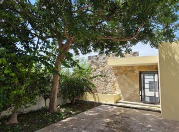 Casa en condominio de 3 habitaciones, Mérida · Se Renta Casa de 1 Piso Semi Amueblada
