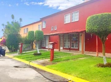 Casa en condominio de 3 habitaciones, Emiliano Zapata · Casa Ampliadaen Las Garzas 3 Rec. (1 en Pb) Alberca y Seguridad 24/7 - $1450,000