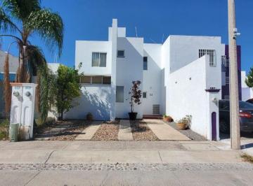 Casa de 2 habitaciones, Jesús María · Fv Casa Amueblada en Renta en Paso de Argenta