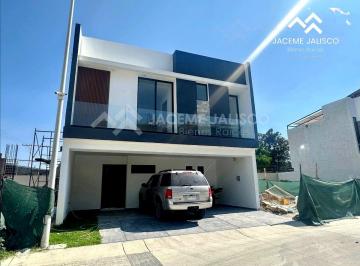 Casa en condominio de 3 habitaciones, Zapopan · Casa en Venta Coto Levana Residencial - Jocotán - Zona Chivas Verde Valle - Rinconada del Bosque