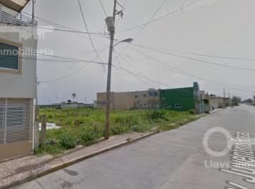 Terreno / Lote · 450m² · Terreno en Venta en Puerto México