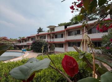 Inmueble productivo urbano de 15 habitaciones, Ixtapan de la Sal · “hotel en Venta” con Gran Potencial de Restauracion