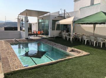 Casa de 2 habitaciones, Querétaro · Renta o Venta de Casa con Alberca en Juriquilla