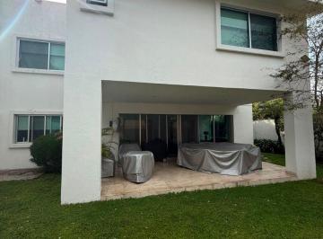 Casa de 3 habitaciones, Tlajomulco de Zúñiga · Hermosa Casa en Venta en Las Lajas