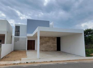 Casa · 324m² · 3 Recámaras · 2 Estacionamientos · Casa en Venta en Privada en Conkal en Mérida Yucatán.