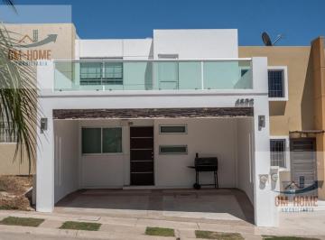 Casa · 99m² · 3 Recámaras · 2 Estacionamientos · Casa Real del Valle, Coto 17