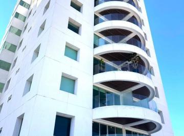 Departamento · 278m² · 3 Recámaras · 2 Estacionamientos · Departamento en Venta en Cumbres del Lago