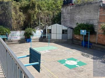 Edificio · 1028m² · Edificio Que Fue Colegio en Venta Muy Bien Ubicado