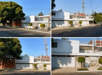Casa de 3 habitaciones, Iztacalco · Casa de 422 m² de Terreno con 3 Recámaras en Venta en Reforma Iztaccihuatl Sur