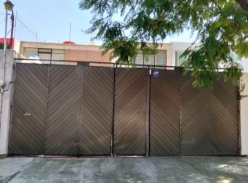 Casa de 3 habitaciones, Naucalpan de Juárez · Casa Para Remodelar