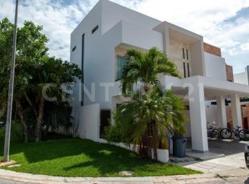 Casa · 285m² · 3 Recámaras · Venta Hermosa Casa en Residencial Aqua Dm1026